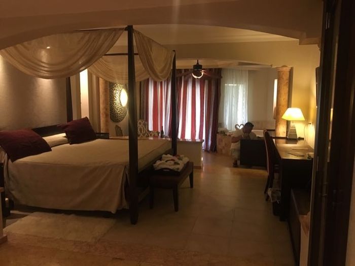 Honeymoon All-Inclusive Question