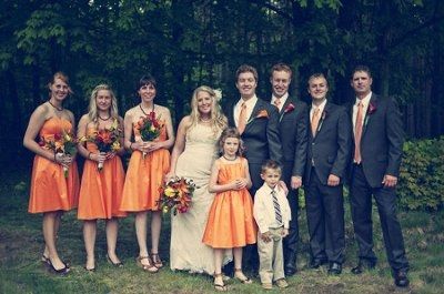 Dress is bought!  Help with Colors!