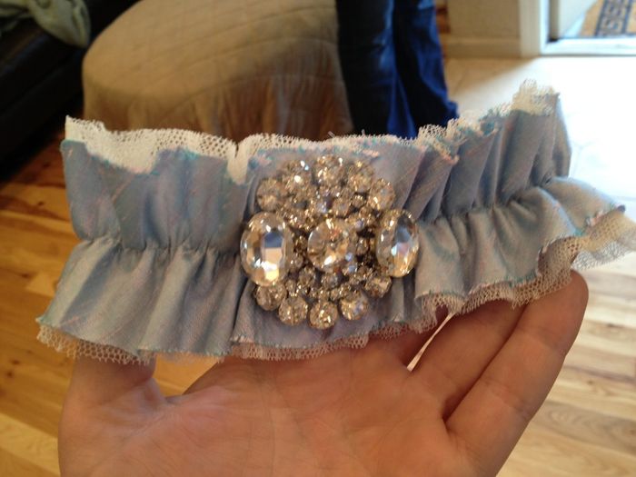 Show me your garter!!