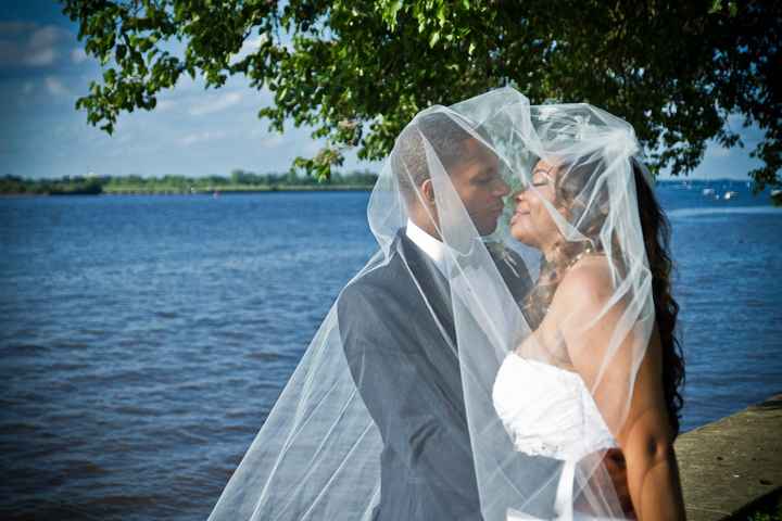 Back and MARRIED!!!!!