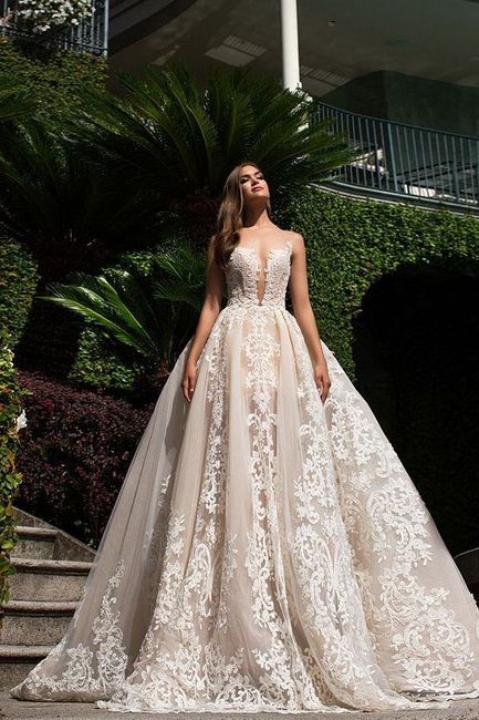 Any designers similar to Milla Nova Gowns? 1