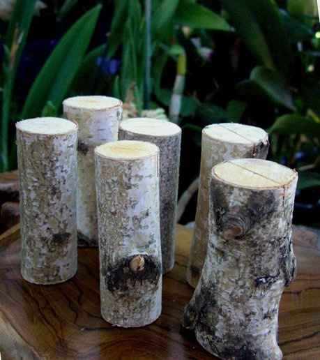 Are naming your tables at the Reception?