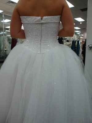 I BOUGHT MY DRESS!!!!  (lots of pics!!!!)