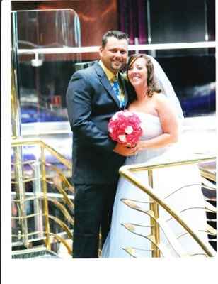 I'M MARRIED!!!!! :) Pics heavy....