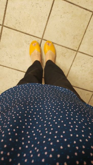 How yellow is your wedding? - 1