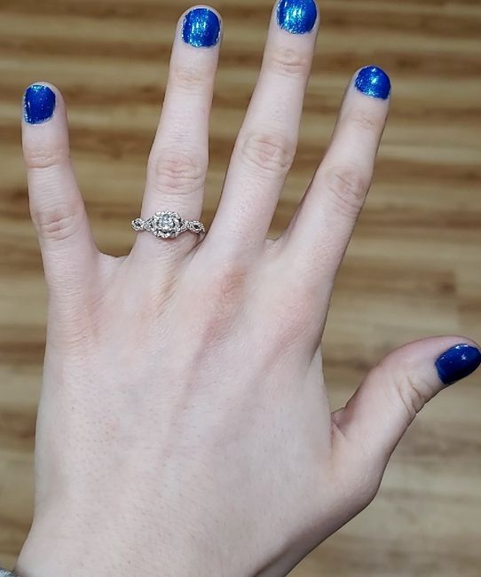 Let’s see your engagement rings 💍💎🥰 1