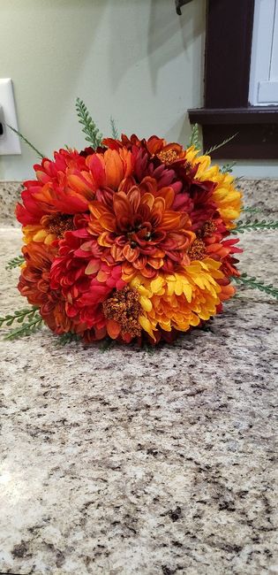 Who else is making their own bouquets? 8