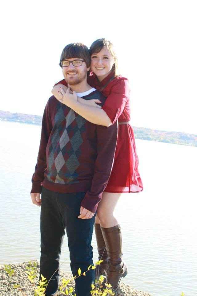 Engagement Photos are Here!