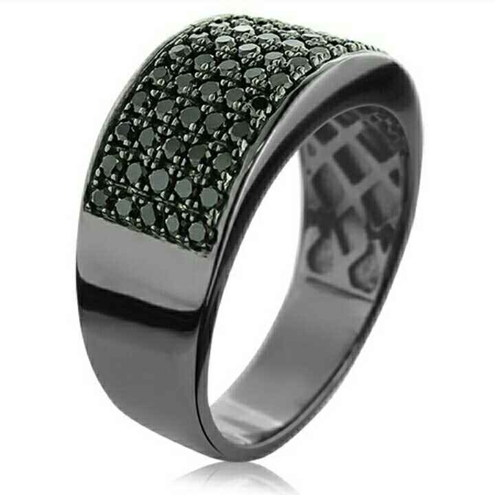 We show off our rings a lot, why not show off your grooms ring!