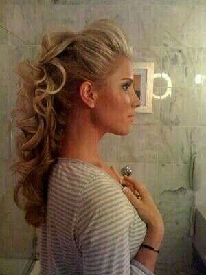 Show me 1 hair and 1 makeup inspiration you have for your wedding day!