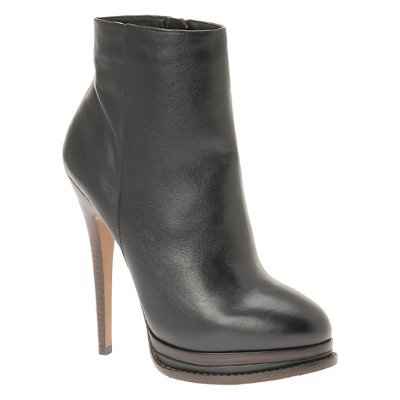 WANTED: These Shoes in Camel