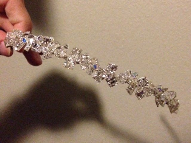 Dress & Accessories Question (pics)
