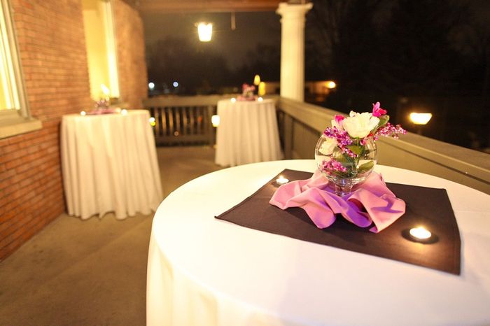 Can I get some venue / dress porn?