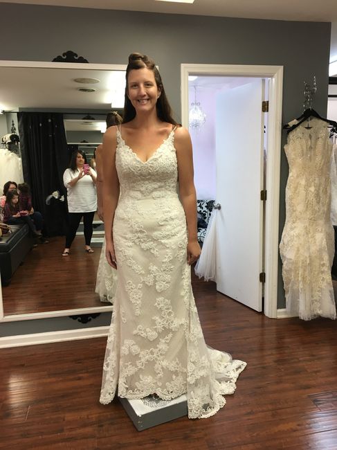 **update- I decided!!Help! Torn between two dresses!!