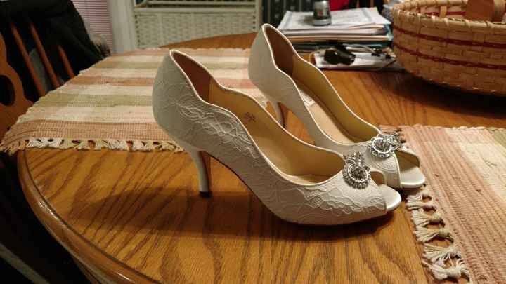 High-end comfortable shoes for the wedding