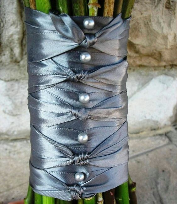  Bridal bouquet wrapping - 1