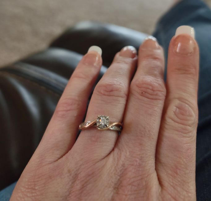 Brides of 2022! Show us your ring! - 1