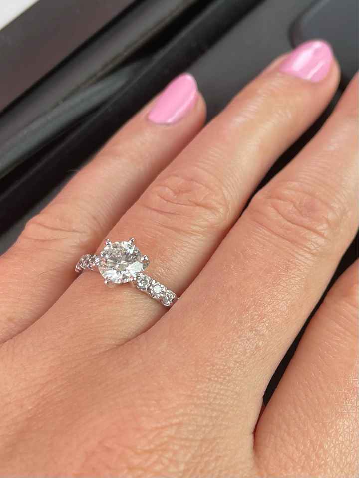 Brides of 2022! Show us your ring! - 1