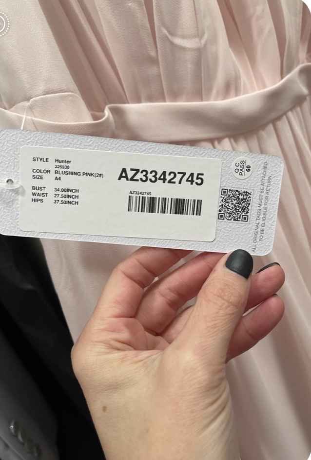 Azazie: different color/shade than on website? Anyone else have this issue? - 1