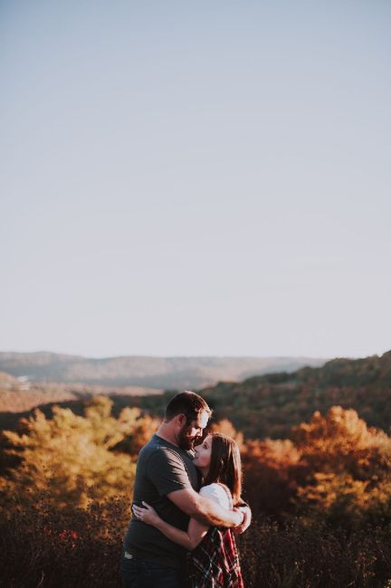 Fall Engagement Pictures Ideas 17