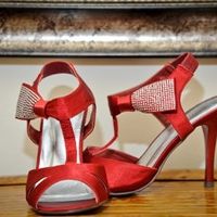 Show me your FEET! :) What shoes are you wearing?