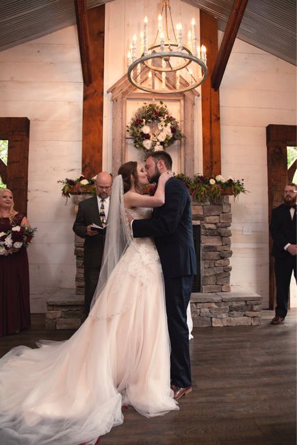Does your wedding dress have a train? - 2
