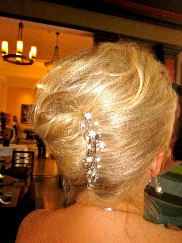 Hair Styles for Brides with Thinner Hair