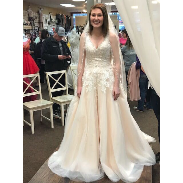 Show your wedding dresses - 1