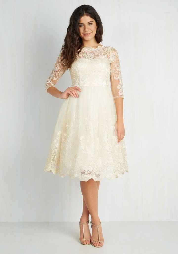 Let's show off our wedding gowns!