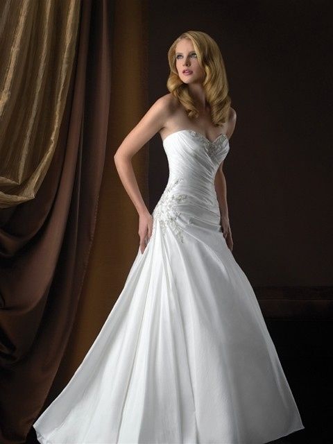 Help to find My Dress Please!