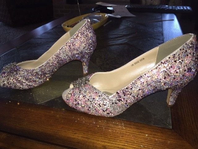 My DIY Shoes are 99% done!!