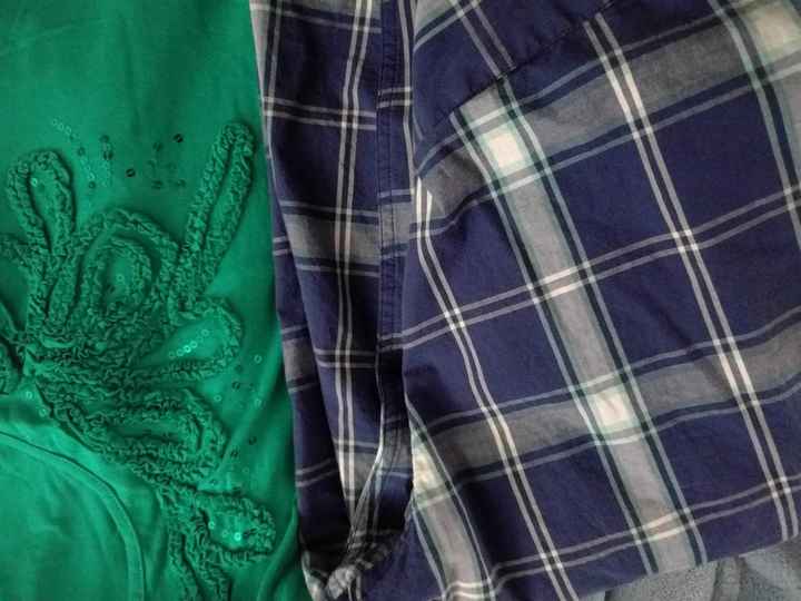 Engagement pic clothes