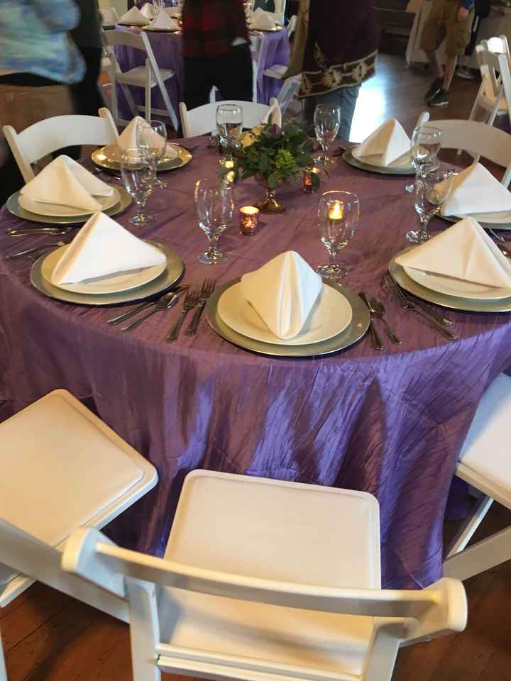  Stuck on centerpieces - no clue! - 1