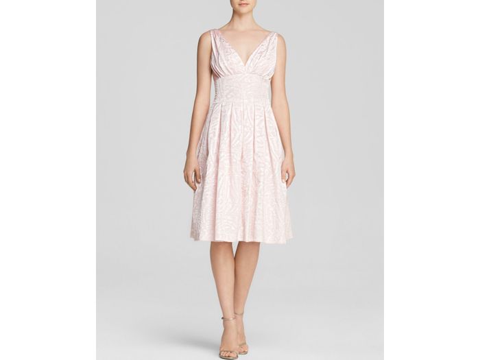 Spin-Off: Let's See Those Shower Dresses!
