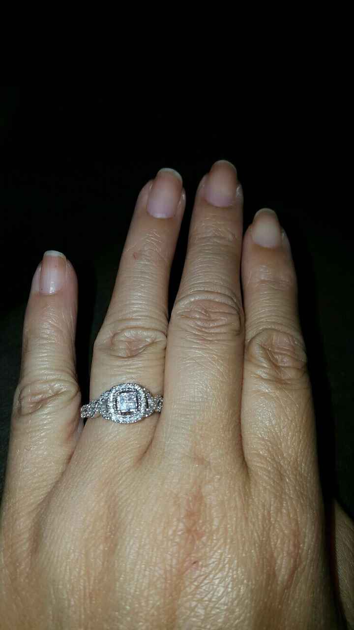 Let's see those rings! And for the Mrs lets see the bands with it ! I LOVE seeing everyone's bling:)