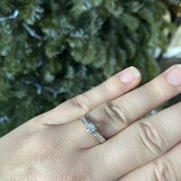 Brides of 2022! Show us your ring! - 1