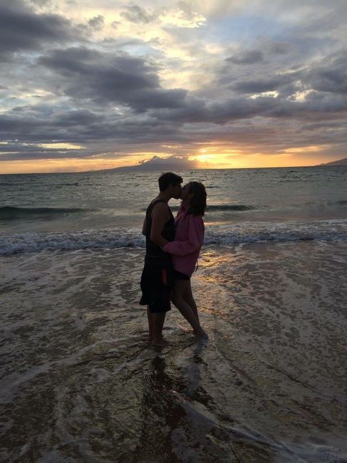 Hawaii honeymoon - private enough? - 1