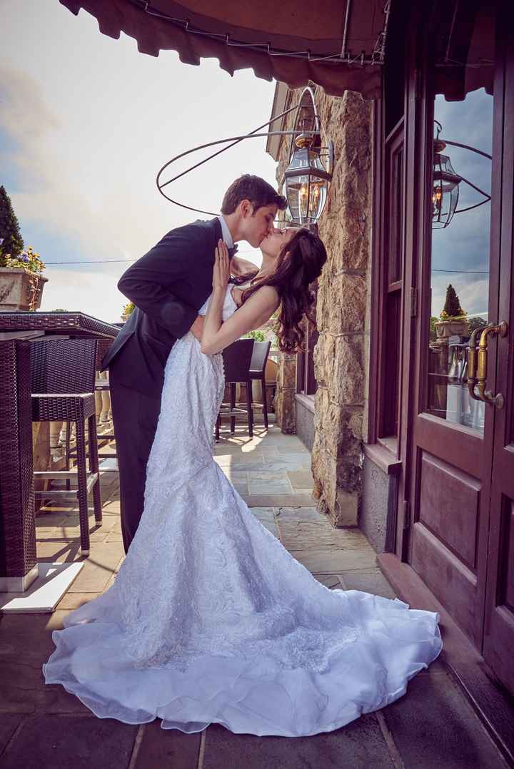 Displaying wedding photos - 3