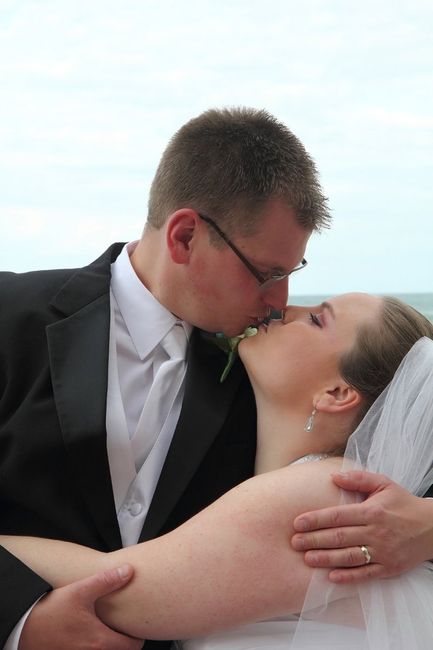 WW Wedding Flashbacks! Share your pics, vets! ;) *PICS*