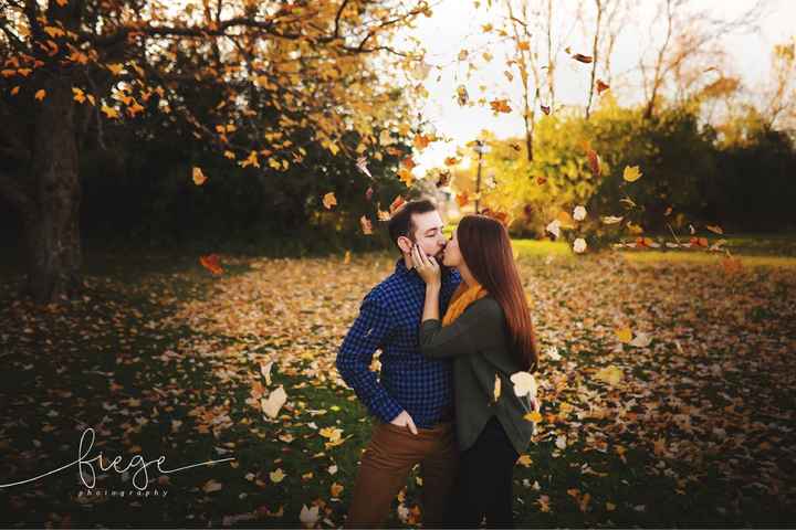 Engagement pictures!! - 2