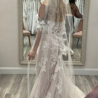 Cathedral veil or Finger tip veil? - 3