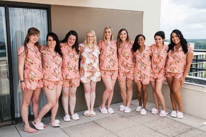 Vent: bridesmaid pajamas - 2