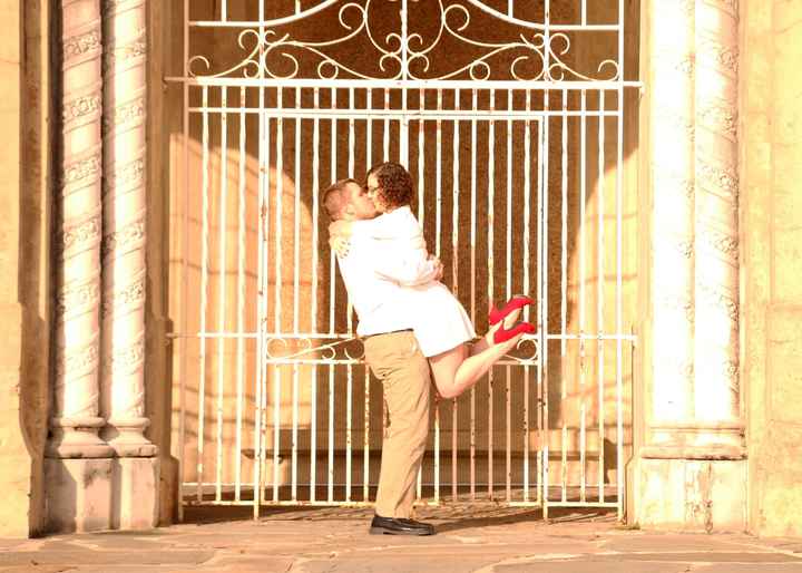 What did you wear for engagement pictures?