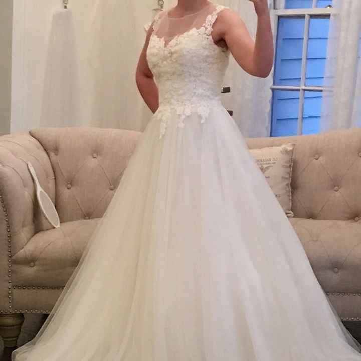 Wine and what? (Attire Advice Wanted)