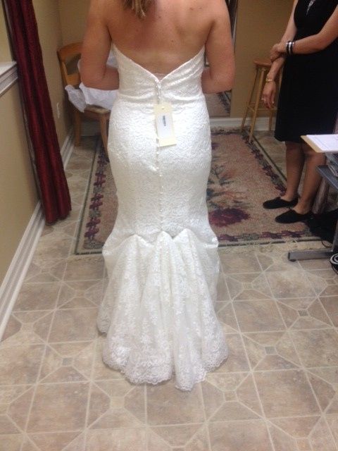 HELP with Dress Crisis