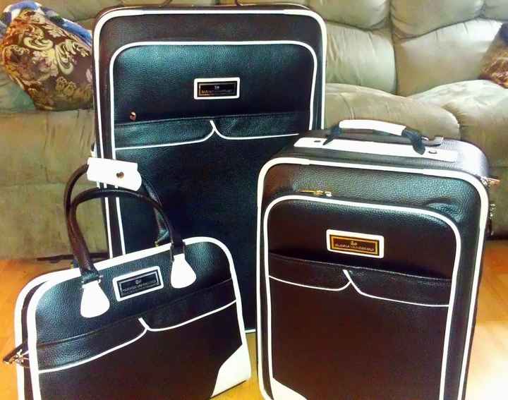 FH Surprised Me With Honeymoon Luggage! EEeeee