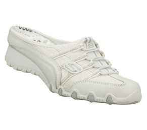 Show me your shoes, please