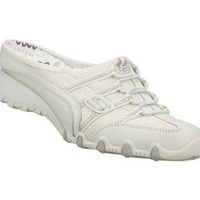 Show me your shoes, please