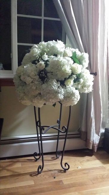 Wet foam floral centerpieces
