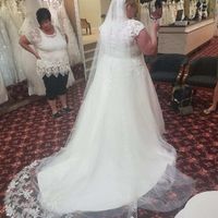 Does your wedding dress have lace, beading, or both? - 1